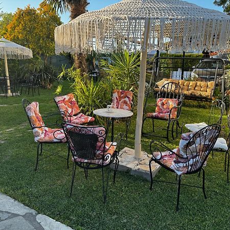 Villa Vaso With Jacuzzi Епаноми Екстериор снимка