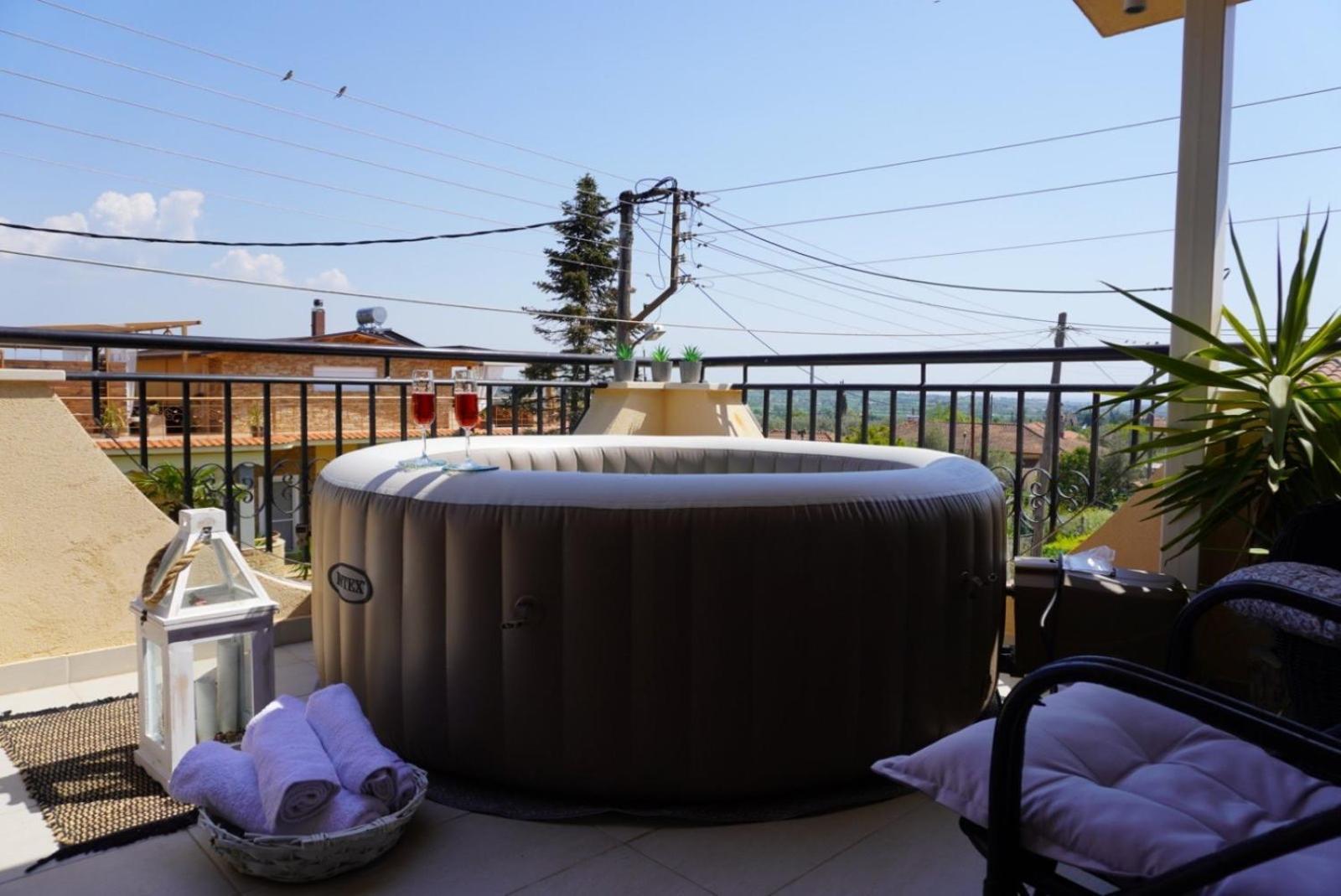 Villa Vaso With Jacuzzi Епаноми Екстериор снимка