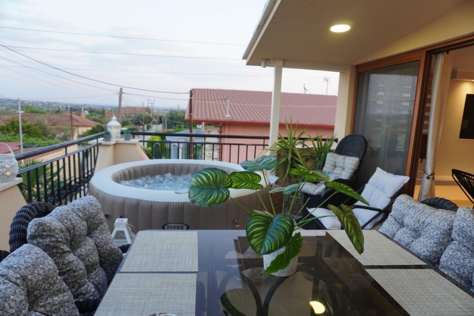 Villa Vaso With Jacuzzi Епаноми Екстериор снимка