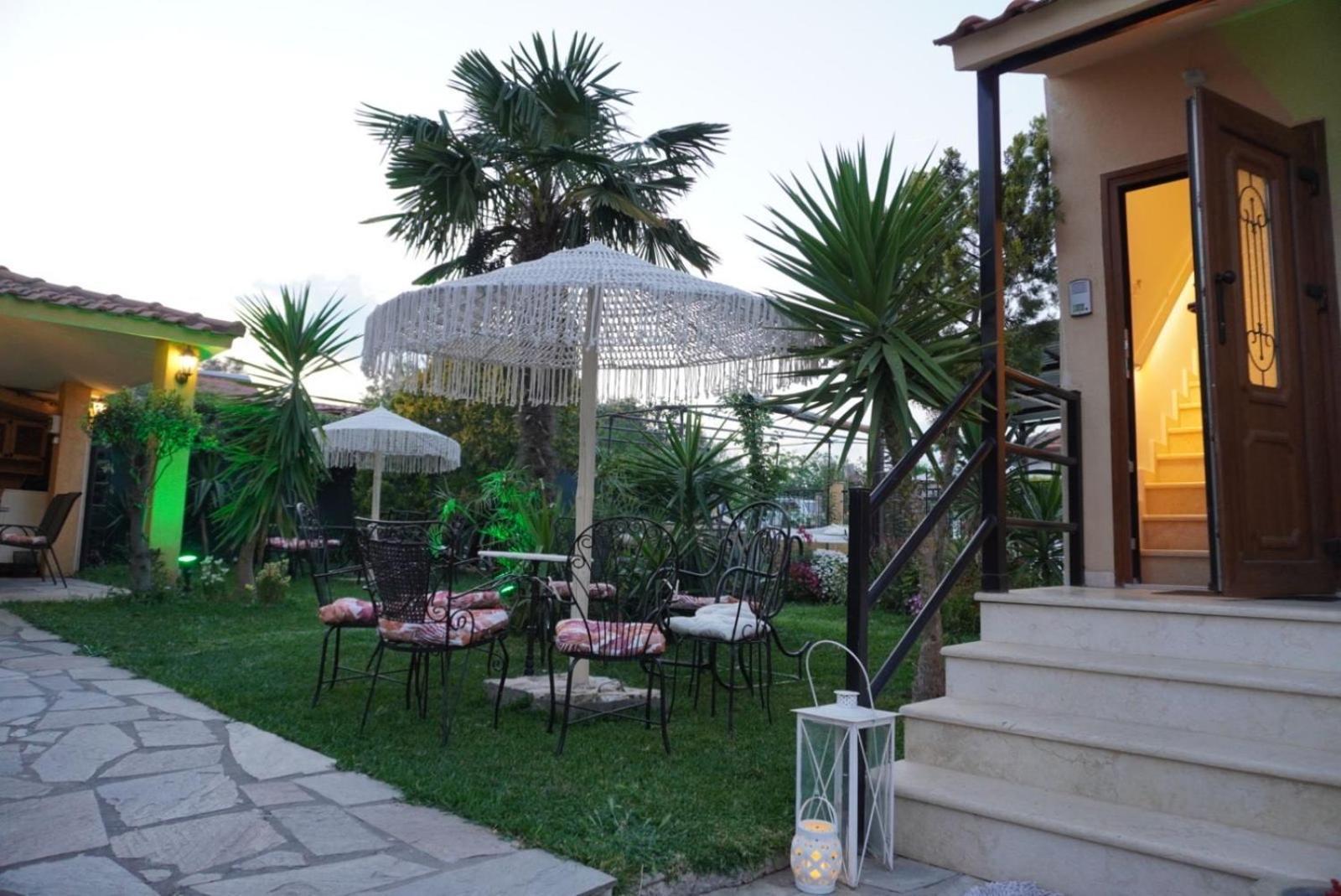 Villa Vaso With Jacuzzi Епаноми Екстериор снимка